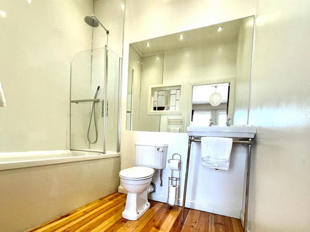 Incredible St Andrew'S Sq - 2 Bed In The Skyアパートメント エクステリア 写真