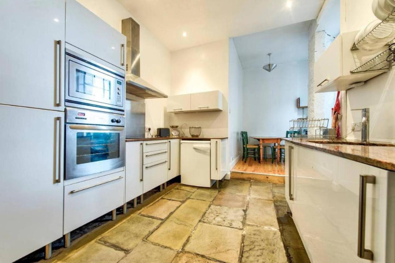 Incredible St Andrew'S Sq - 2 Bed In The Skyアパートメント エクステリア 写真