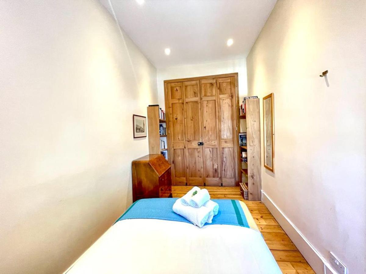 Incredible St Andrew'S Sq - 2 Bed In The Skyアパートメント エクステリア 写真