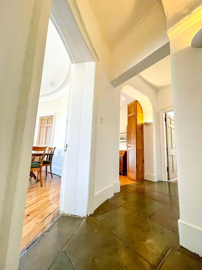 Incredible St Andrew'S Sq - 2 Bed In The Skyアパートメント エクステリア 写真